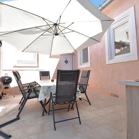 City Centre Apartment With Terrace 2 Pula Exterior foto